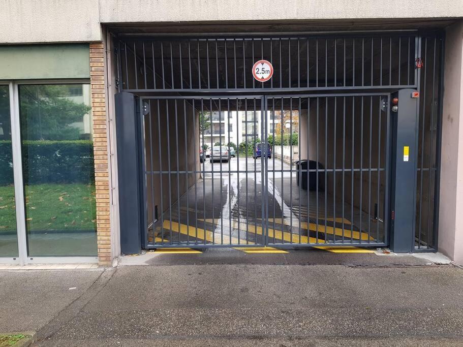 Parking Prive,T1 Bis, 10Mn Lyon Centre Leilighet Villeurbanne Eksteriør bilde